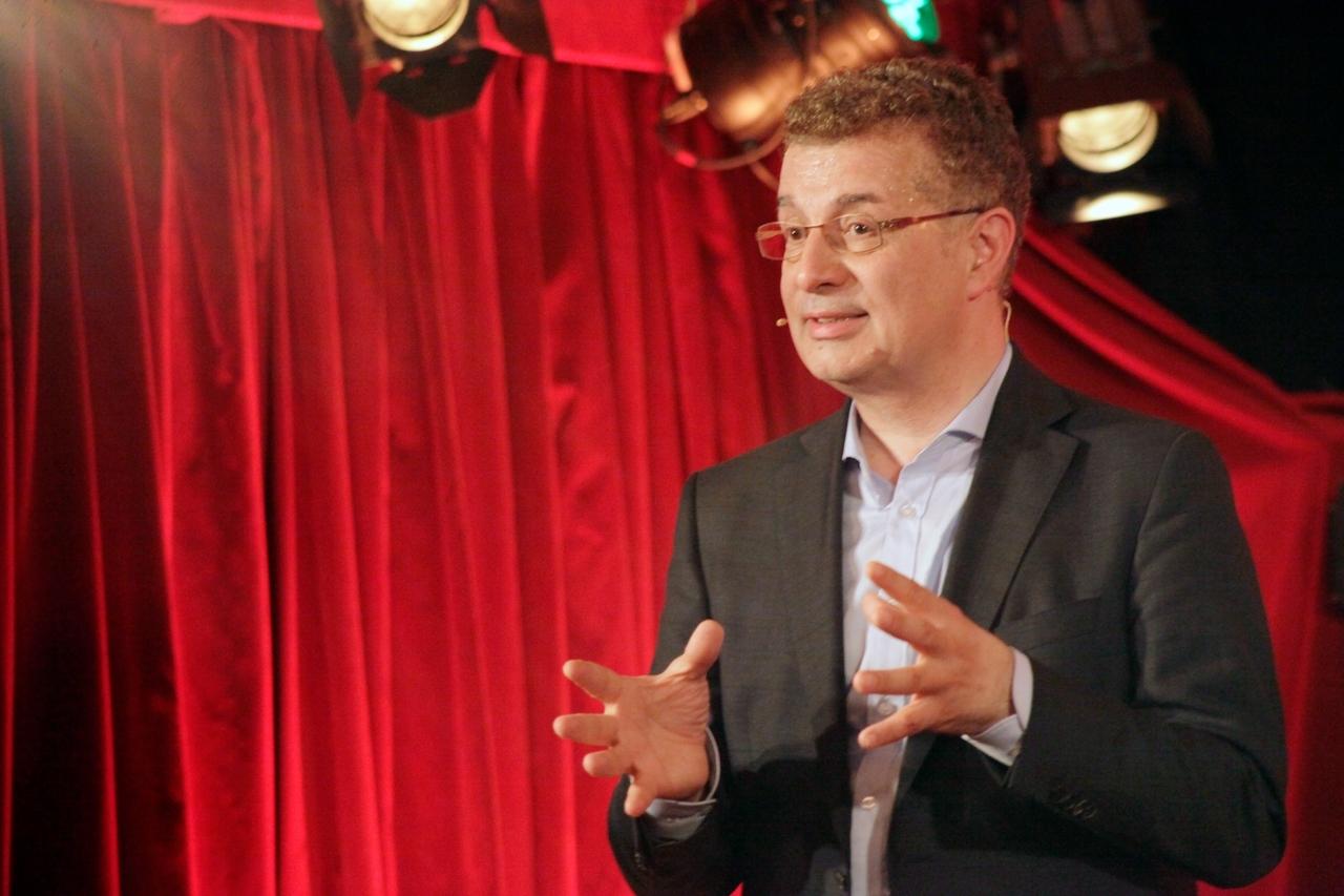 Prof. Dr. Arno Villringer ist Direktor des Max-Planck-Instituts für Kognitions- und Neurowissenschaften in Leipzig