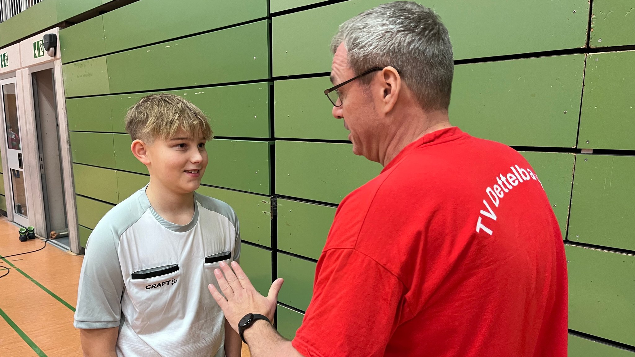 Marino Zimmermann ist jüngster Handballschiedsrichter Bayerns 