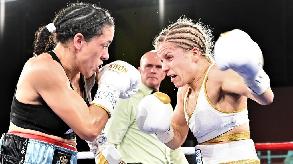 Tina Rupprecht (rechts) | Bild: picture alliance / Fotostand Tina Rupprecht (rechts)