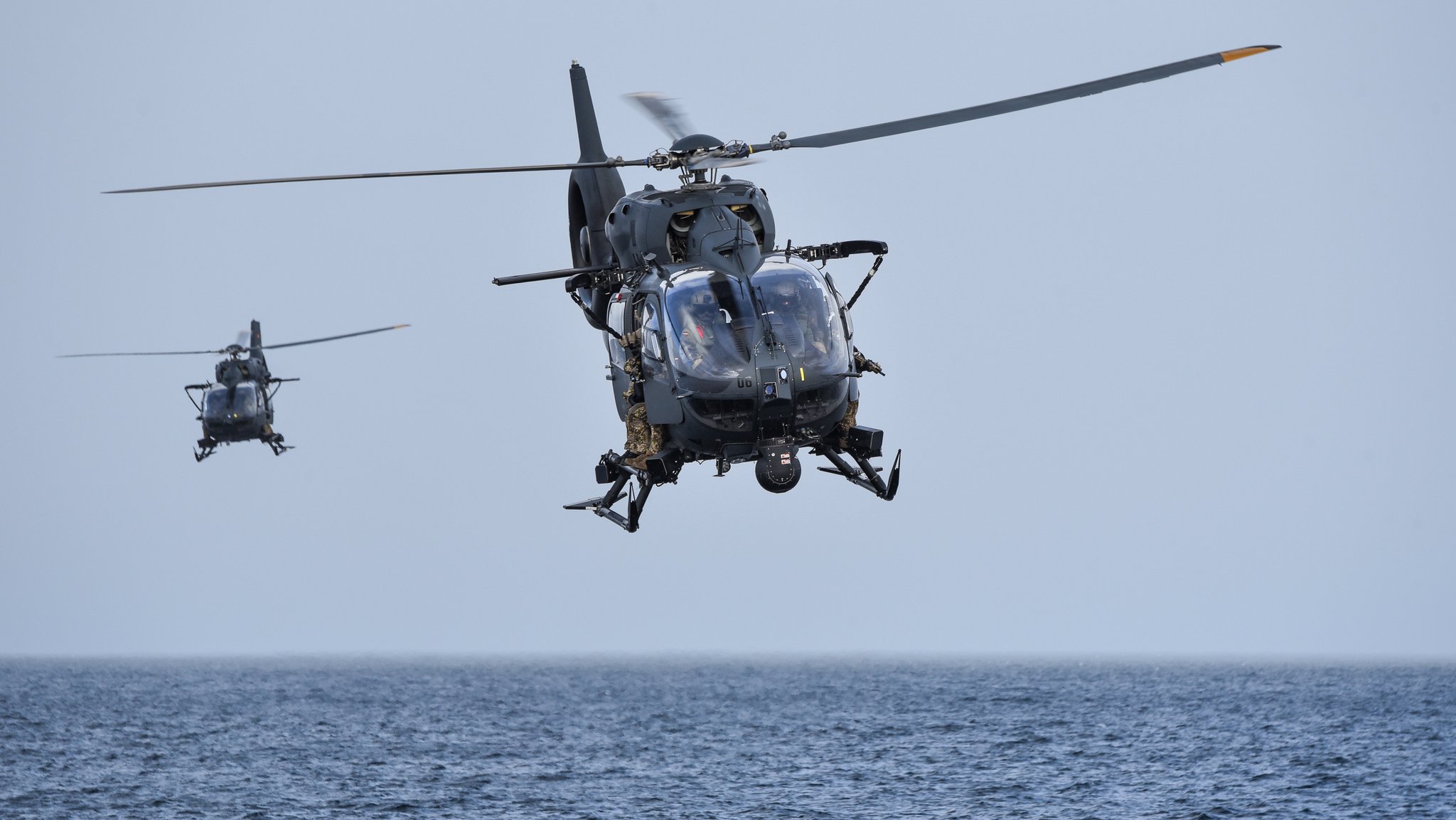 Bundeswehr-Hubschrauber über der Ostsee: Airbus Helicopters H145M (Archivbild)