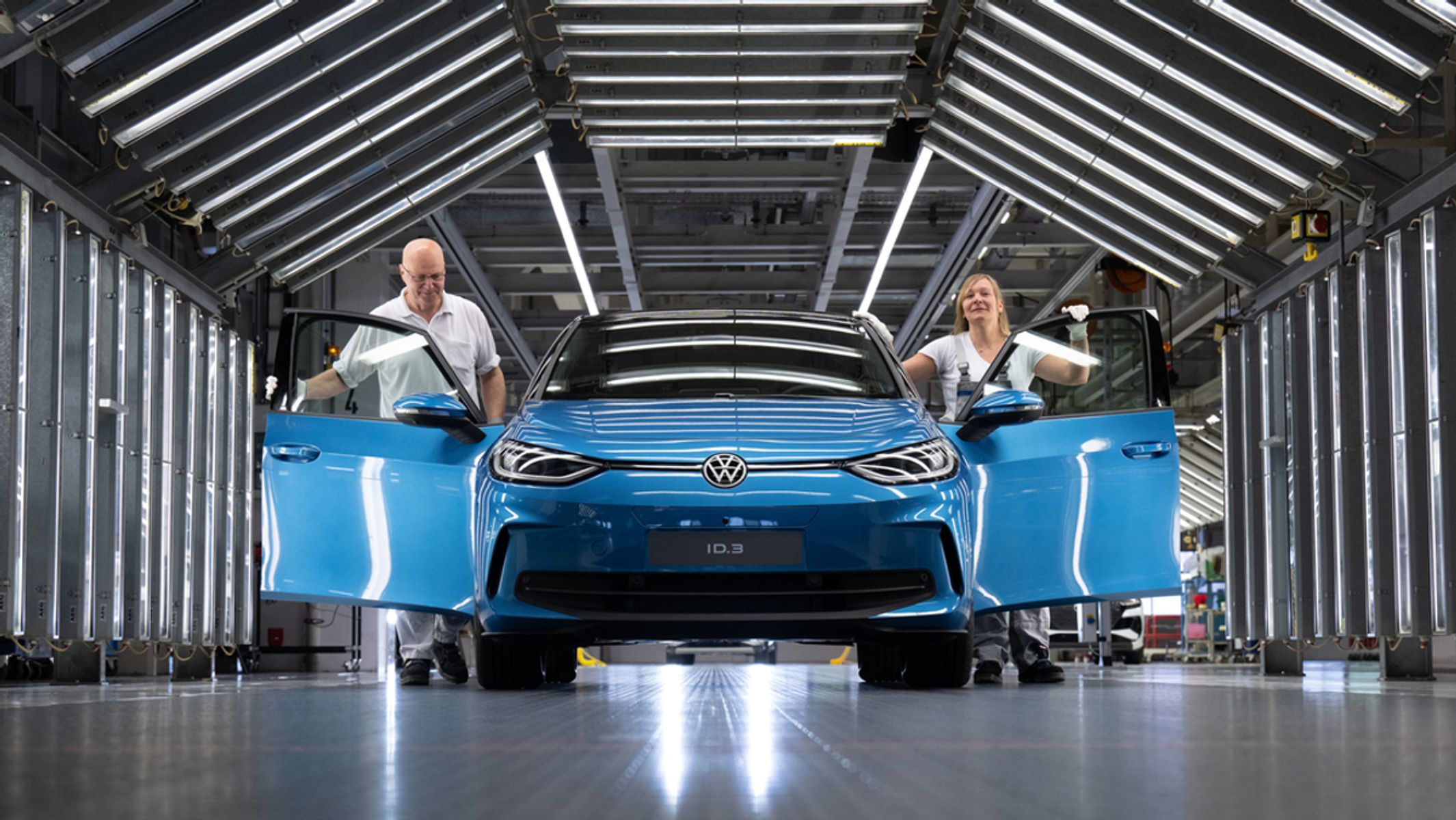 Geringe Nachfrage: VW drosselt Produktion von E-Autos