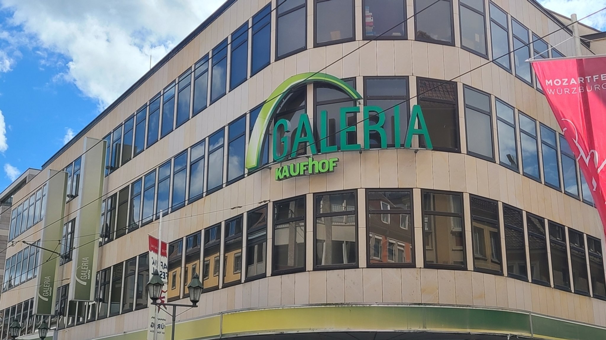 Galeria prüft Schließung: Fünf Filialen in Bayern auf der Kippe