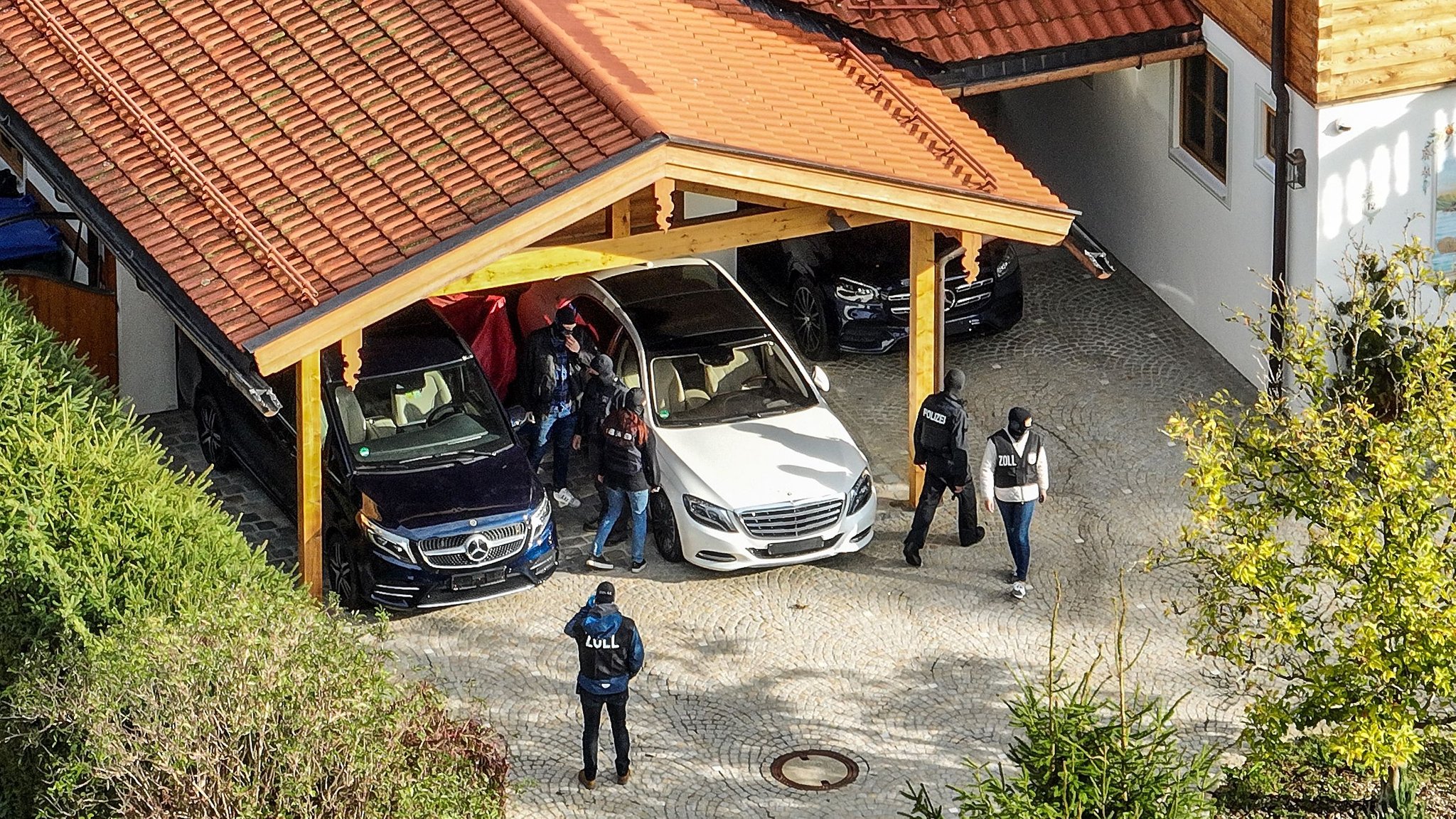 Razzia bei einer Villa am Tegernsee