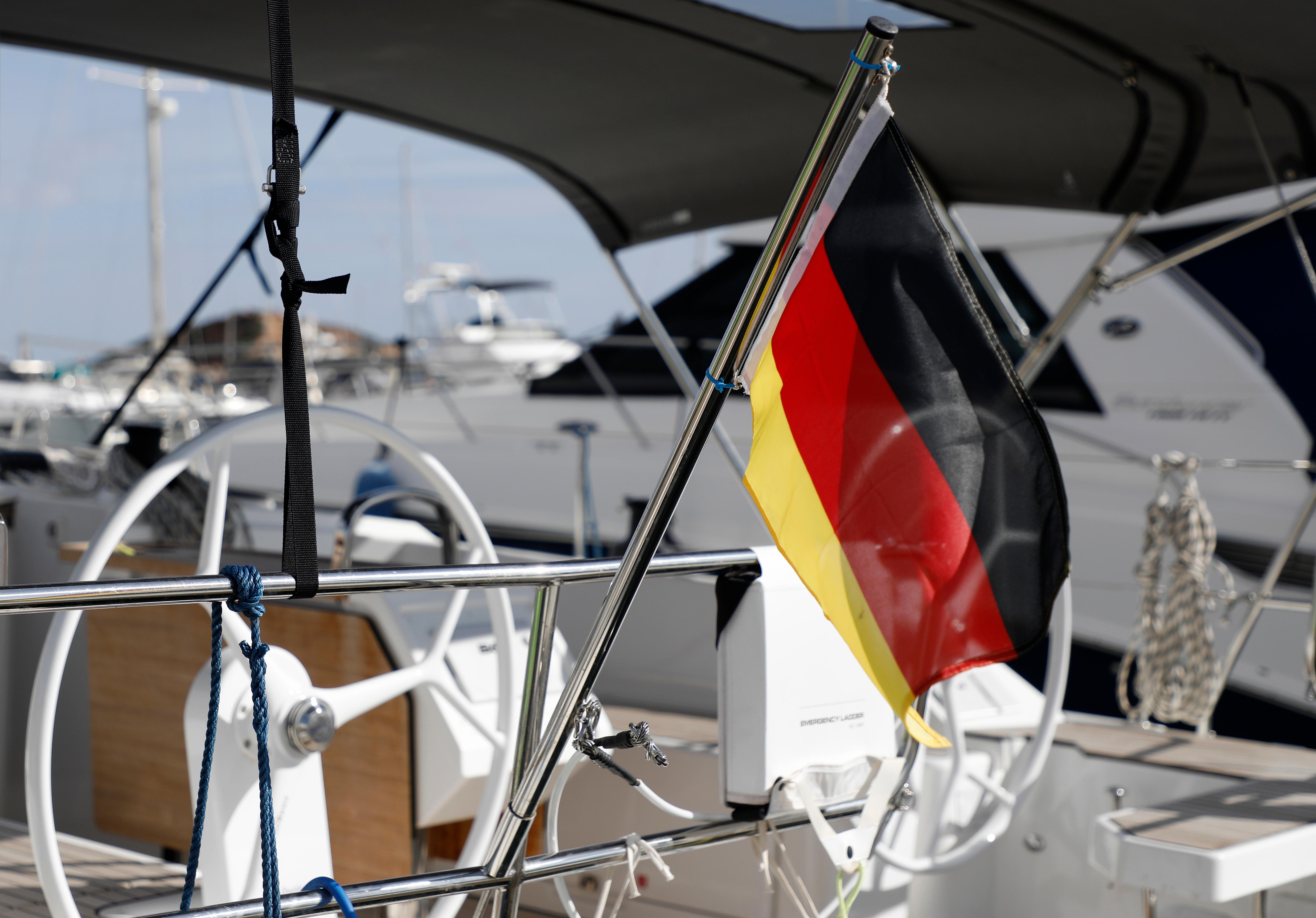 Mallorca: Jachten liegen in Puerto Portals vor Anker.