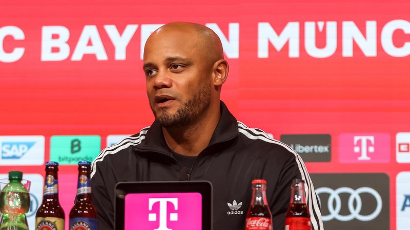 Vincent Kompany (FC Bayern Muenchen, Cheftrainer) | Bild: picture alliance / Eibner-Pressefoto | Eibner-Pressefoto/Jenni Maul Vincent Kompany (FC Bayern Muenchen, Cheftrainer)
