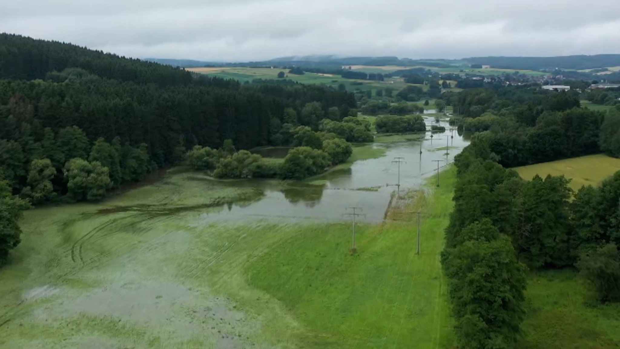 Hochwasserwarnung auch an kleinen Bächen – bei Hof jetzt digital