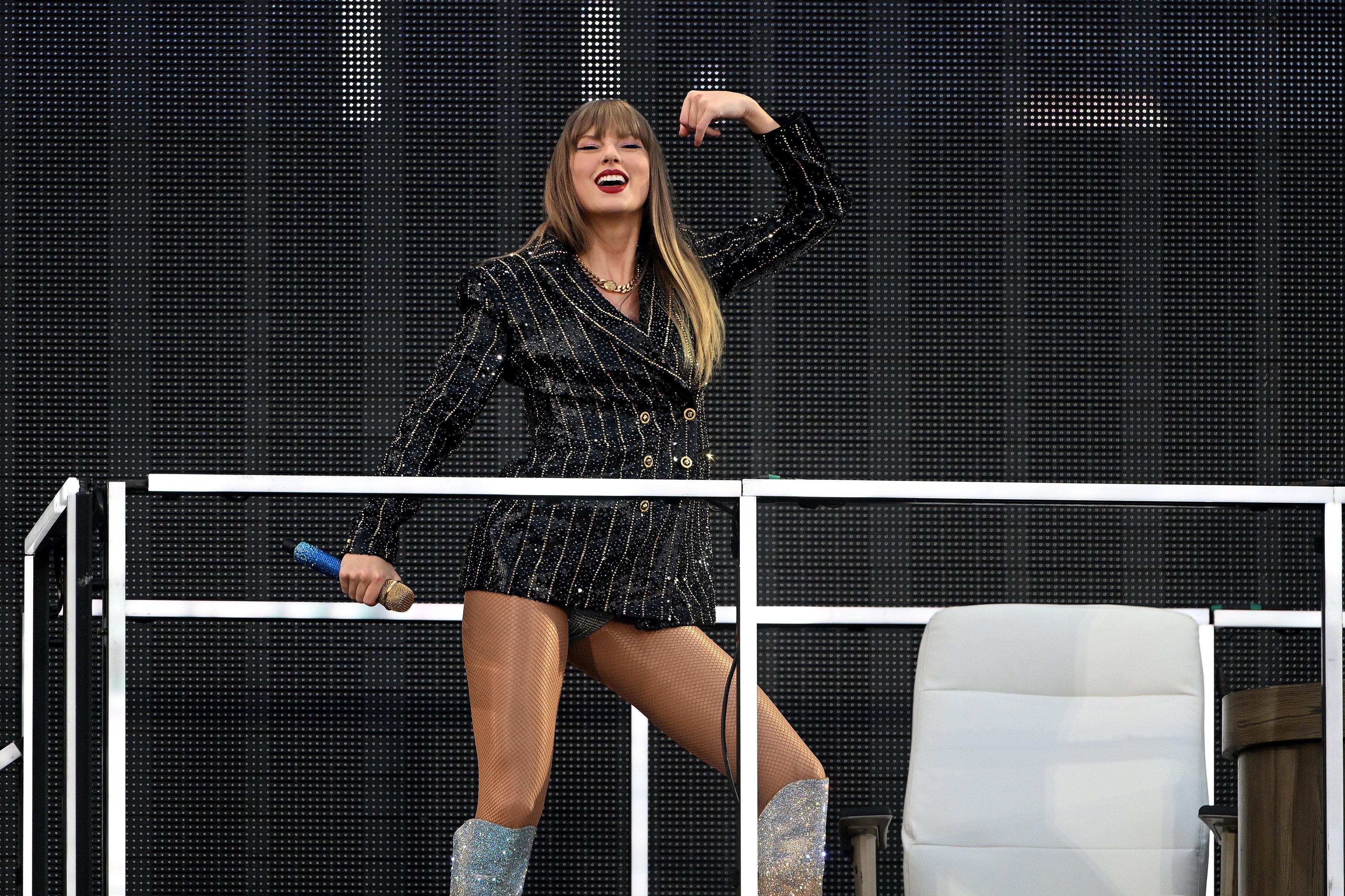 Taylor Swift live auf der Bühne am 27.07.2024 in München