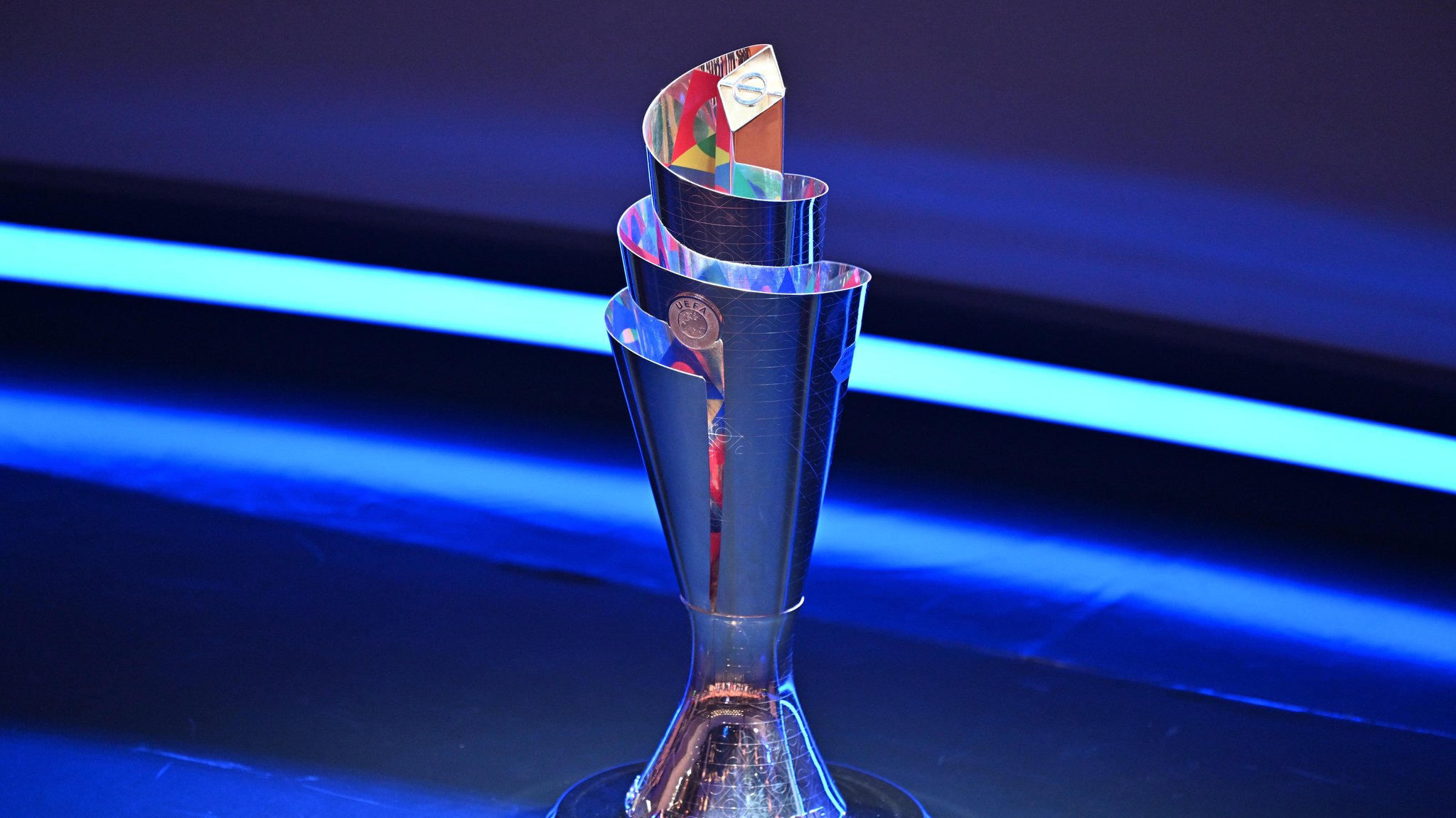 Nations-League-Trophäe