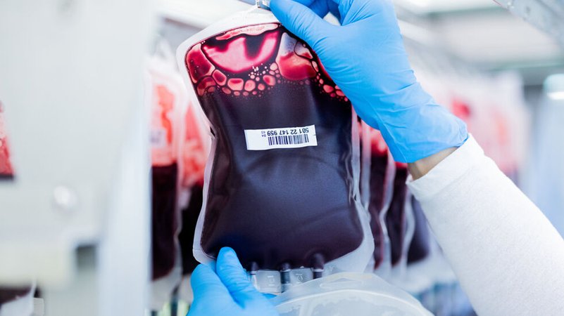 Blutkonserve | Bild: dpa-Bildfunk/Rolf Vennenbernd Blutkonserve