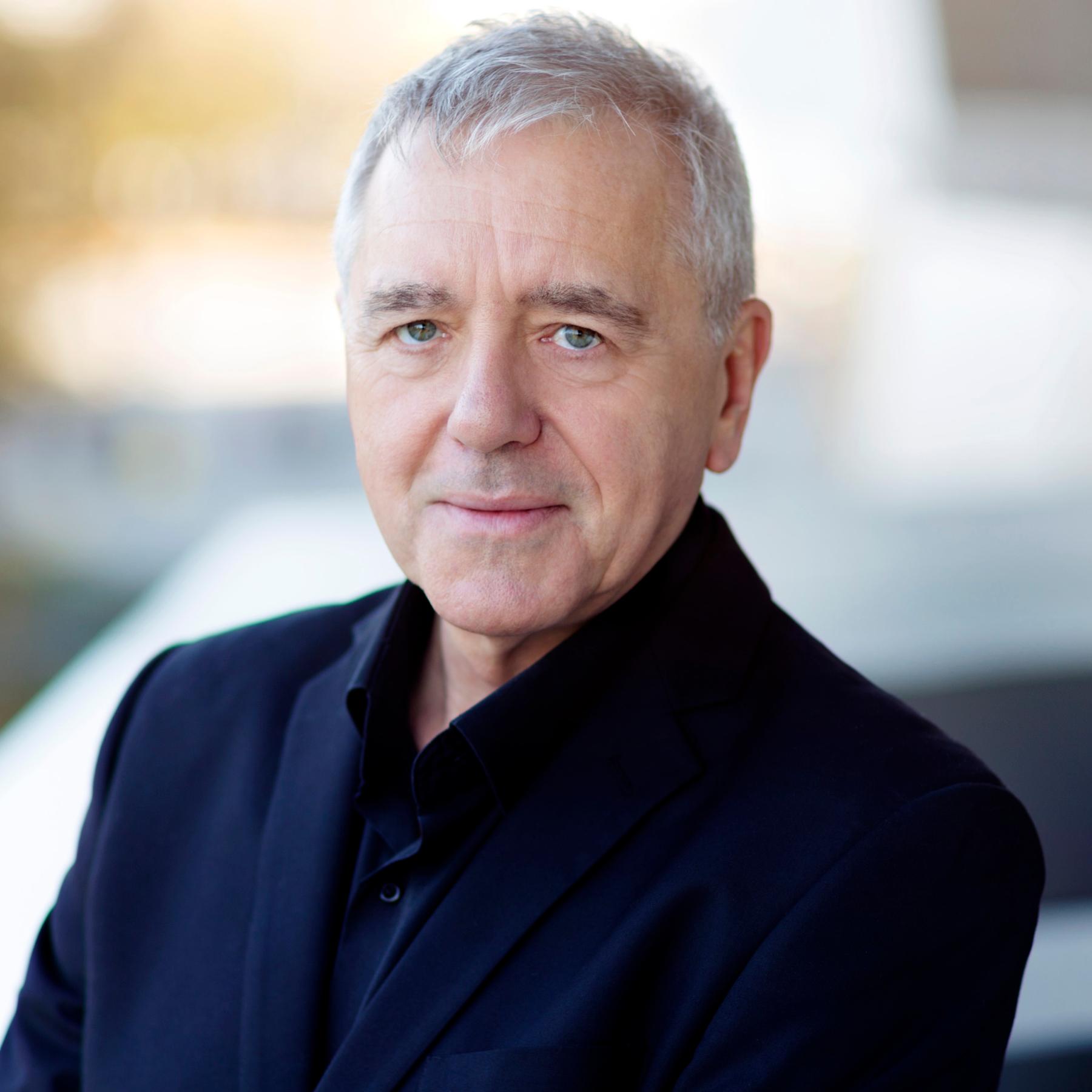 "Der Bildhauer" - Interview mit Howard Arman zur Online-Uraufführung