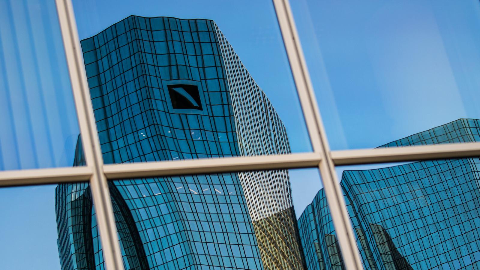 Deutsche Bank Zuruck In Der Gewinnzone Br24