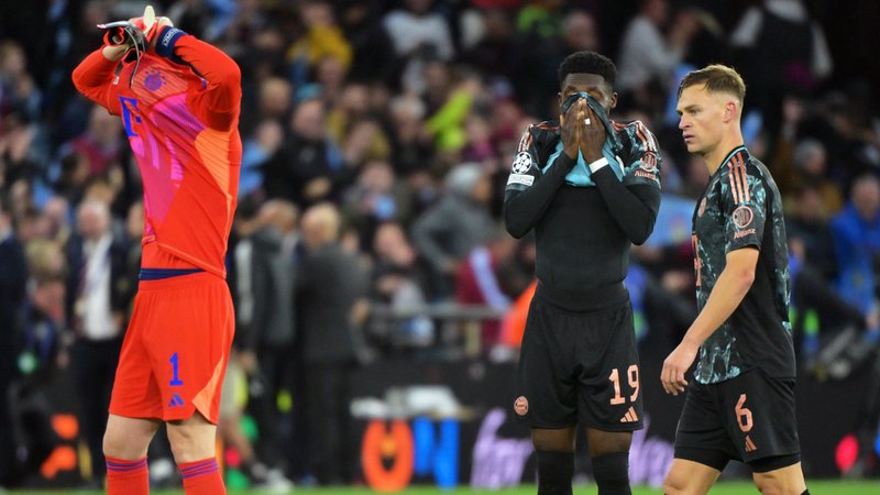 Rückendeckung für Manuel Neuer (links) | Bild: picture-alliance / dpa Rückendeckung für Manuel Neuer (links)