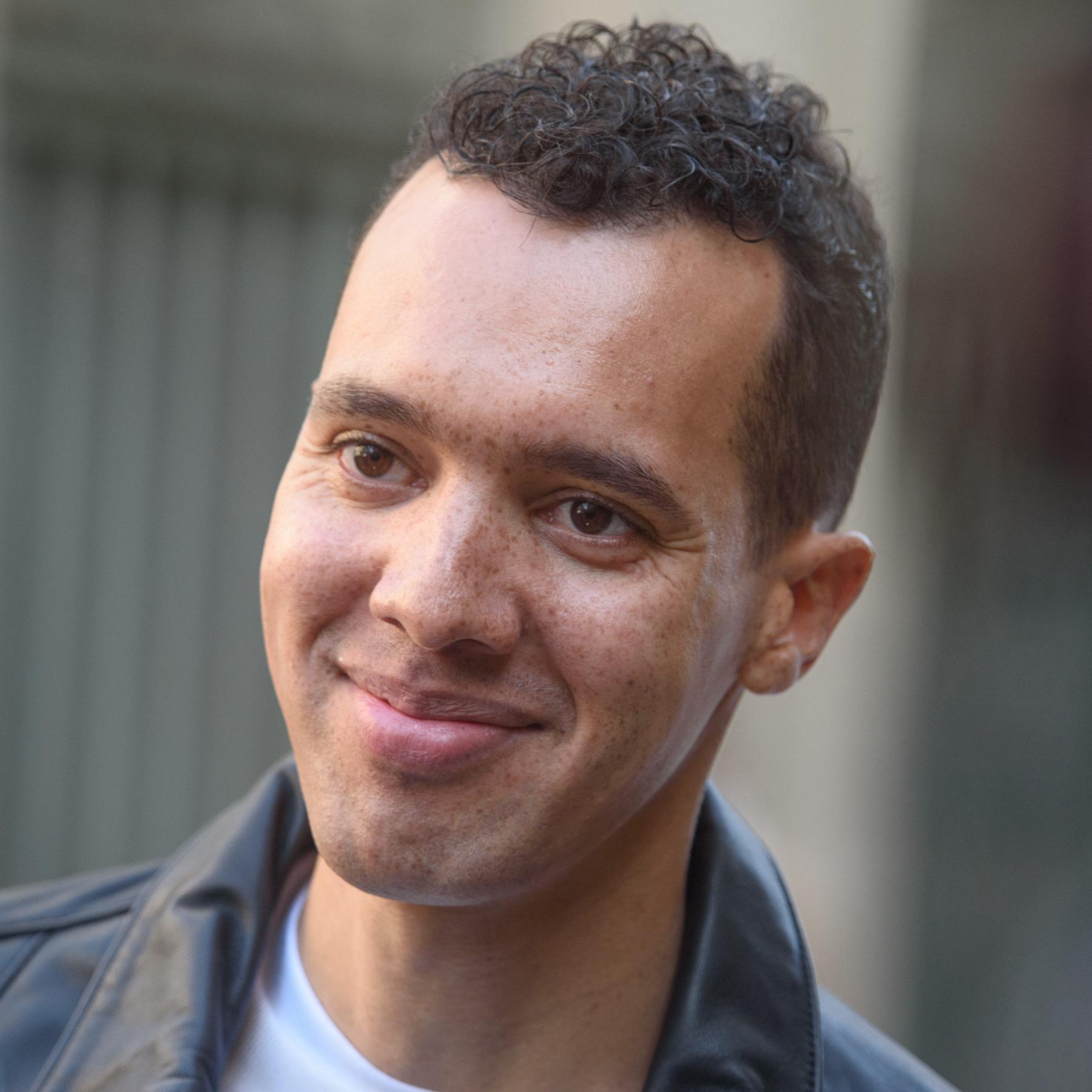 Der Genozid in Ruanda in der Literatur: Gael Faye und sein Roman "Jacaranda"