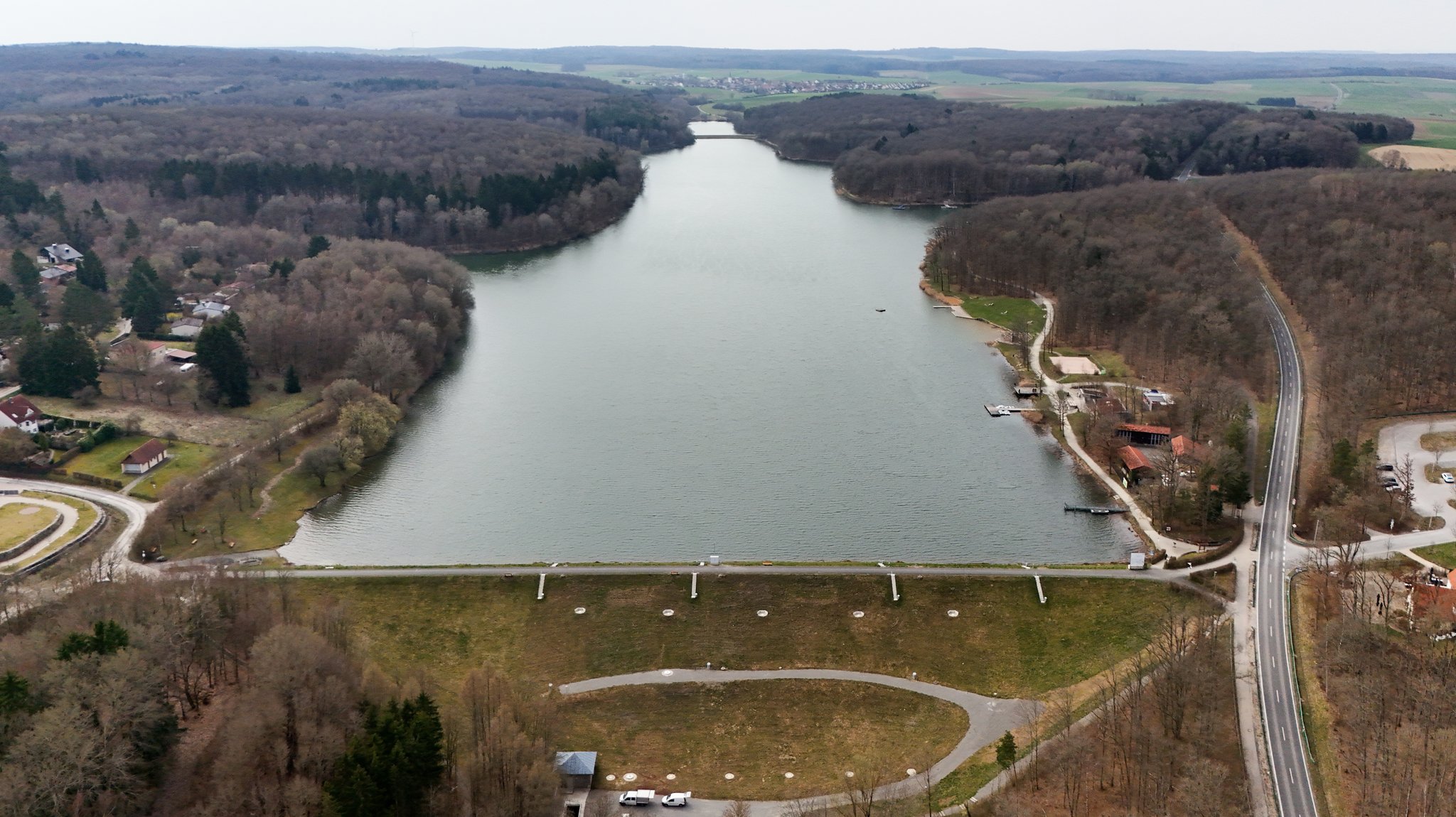 Der Ellertshäuser See – mit 31 Hektar Unterfrankens größter Stausee.