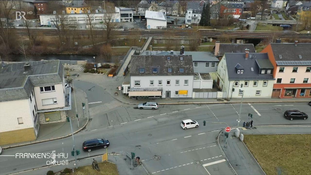 Luftbild einer Kreuzung in Oberkotzau