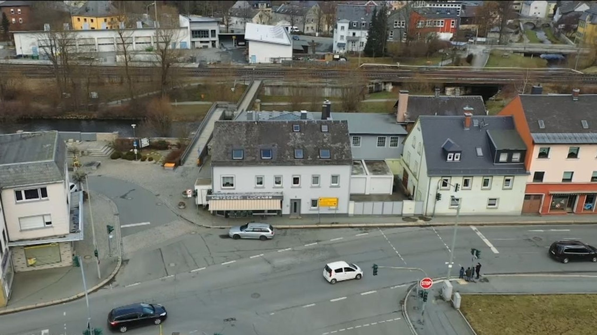 Luftbild einer Kreuzung in Oberkotzau