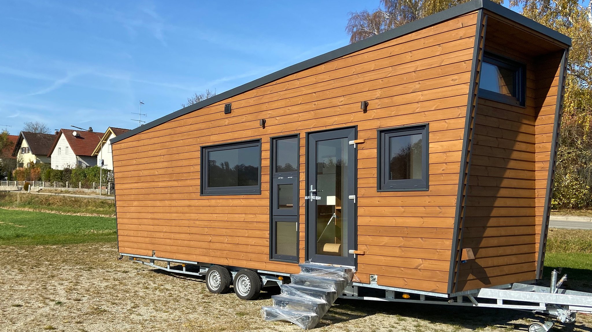 Ein neues Tiny House wartet darauf, von seinen Besitzern bezogen zu werden.