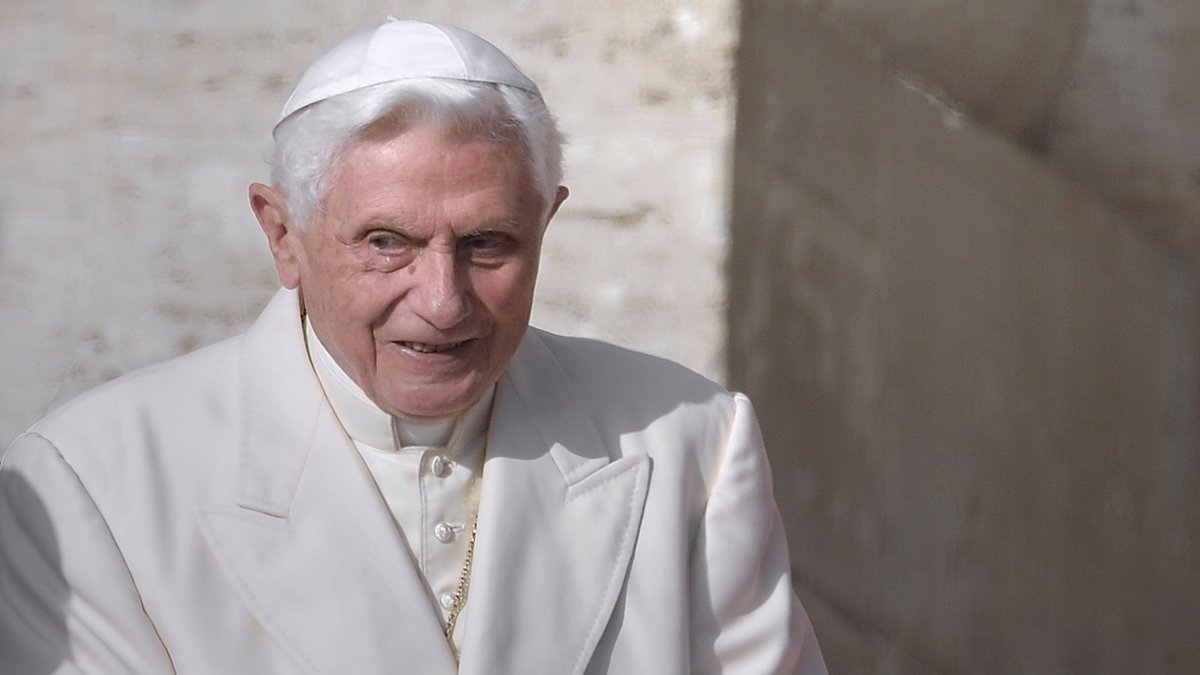 Brief an Ex-Papst: "Stellen Sie sich dem weltlichen Gericht!"