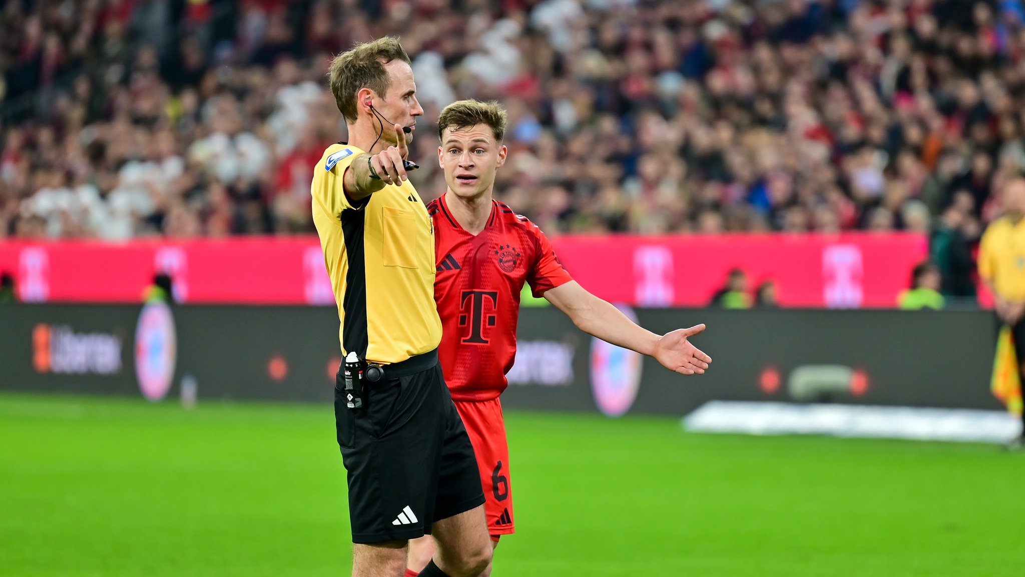 Joshua Kimmich, Spieler des FC Bayern München | Bild: picture alliance / HMB Media | Michael Nibel Joshua Kimmich, Spieler des FC Bayern München