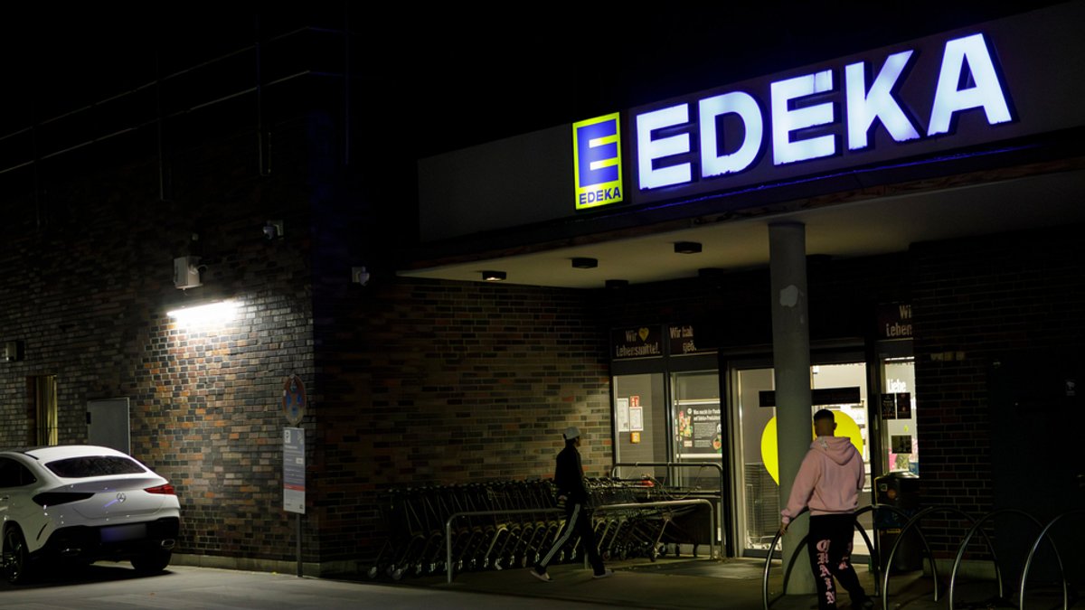 Edeka streitet mit riesigem Braukonzern um Bierpreis