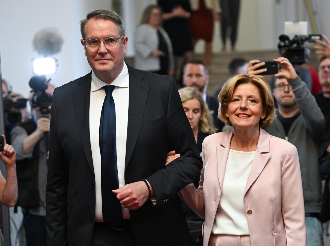 Malu Dreyer (SPD), Ministerpräsidentin von Rheinland-Pfalz, und ihr designierter Nachfolger Alexander Schweitzer (SPD)