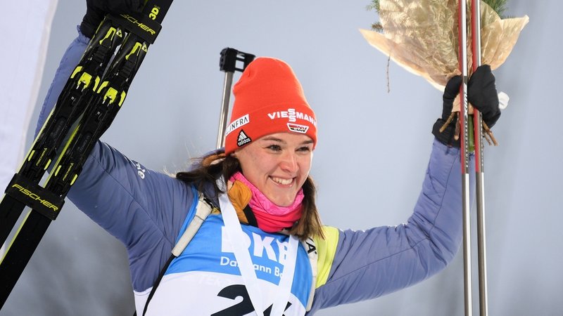 Biathletin Denise Herrmann nach Platz drei im Einzel von Östersund