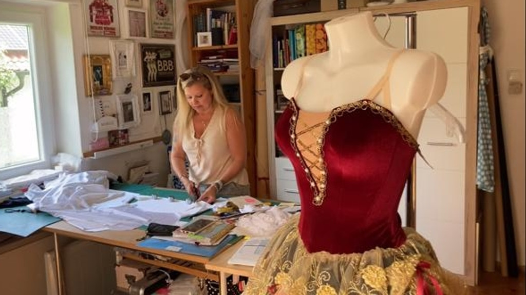 Das Designen von Kostümen für Ballett- und Burlesqueaufführungen ist nicht mehr der Haupt-Job von Bianca Matthäi.