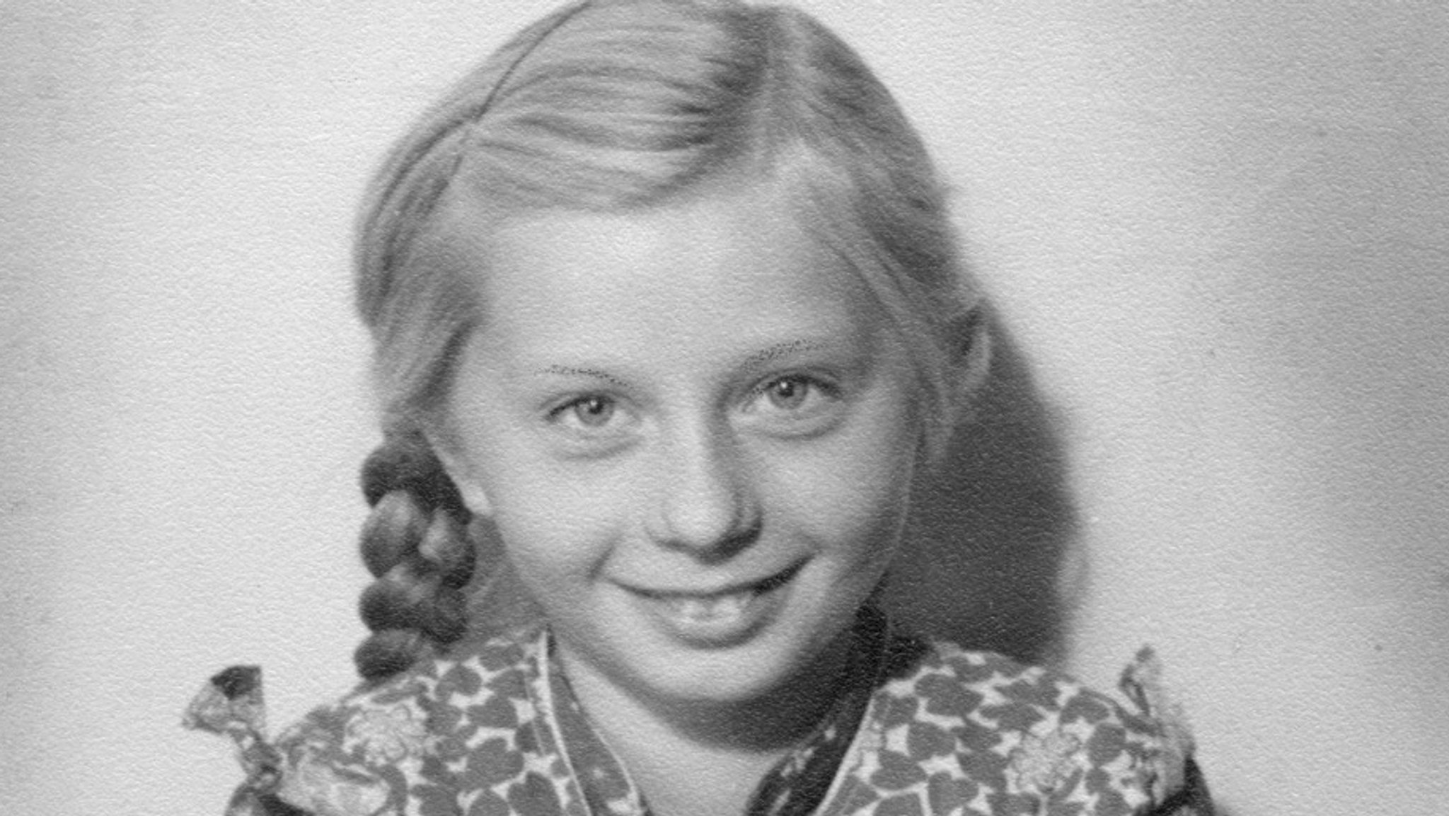 Christa Olbricht als Schulmädchen 1955
