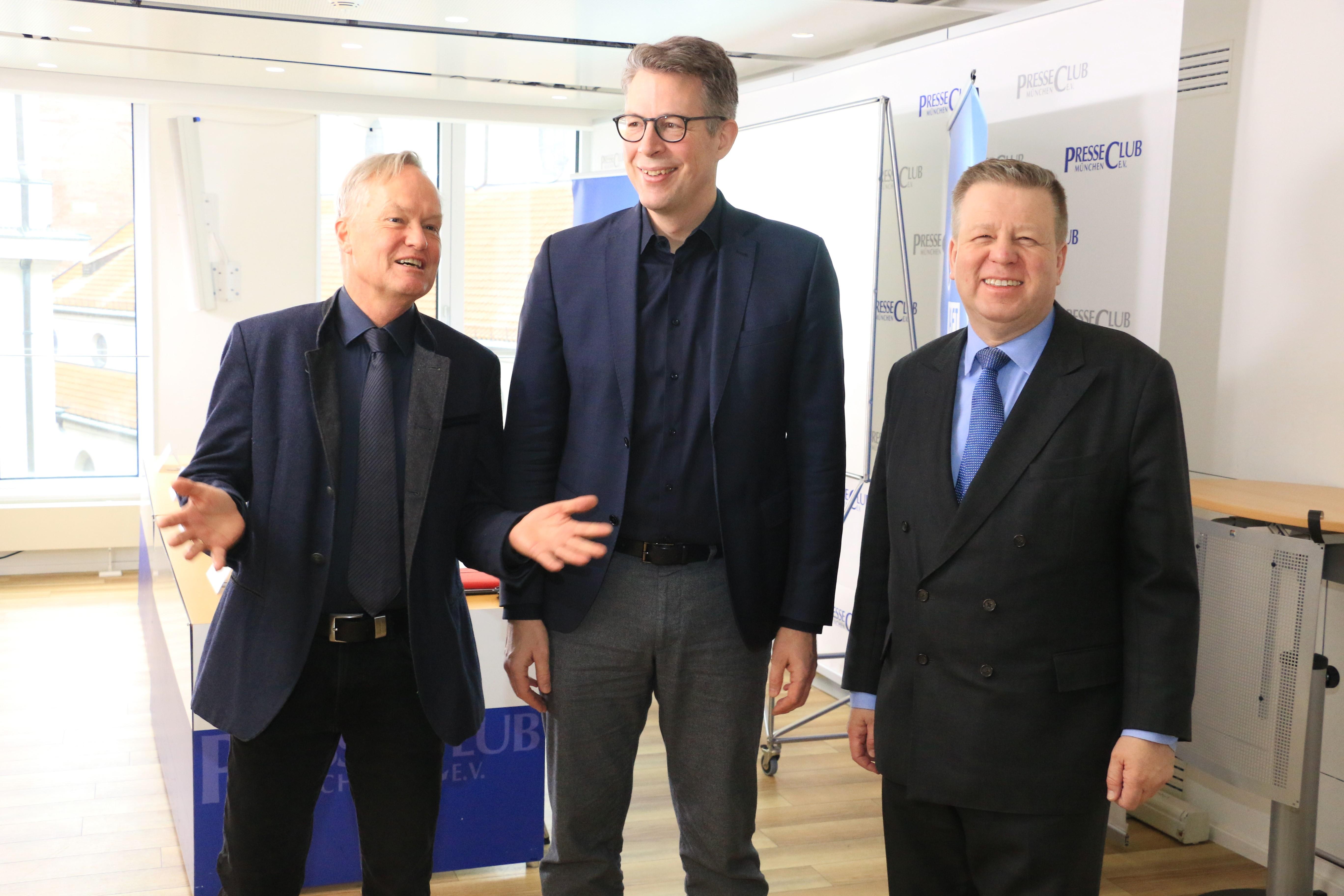 Im Münchner Presseclub