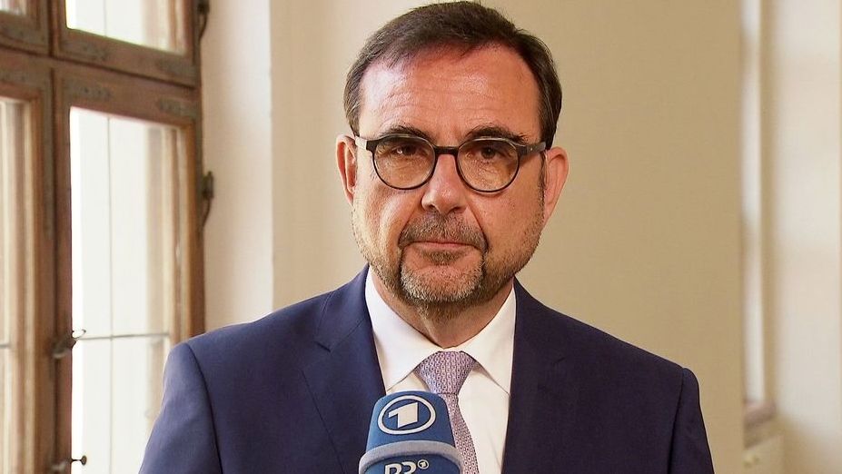 Nach Rüge für SPD: Holetschek möchte sich nicht entschuldigen - Vimarsana News