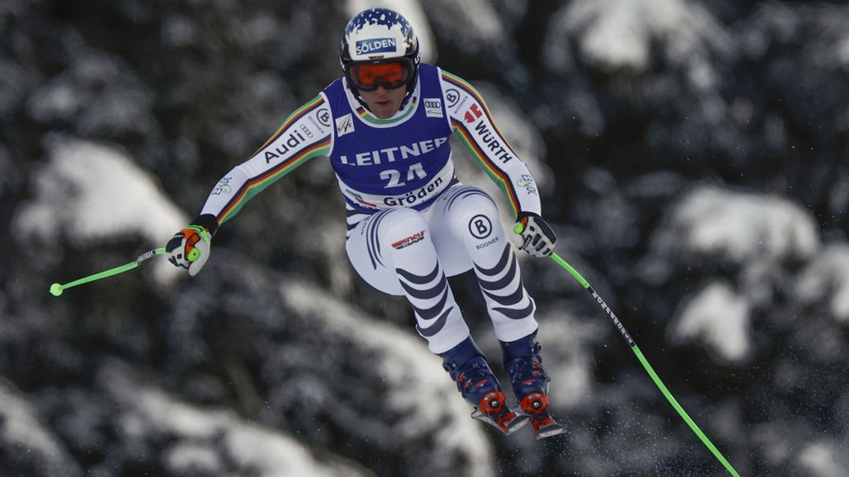 dpatopbilder - 14.12.2023, Italien, Gröden: Ski alpin: Weltcup, Abfahrt, Herren: Thomas Dreßen aus Deutschland in Aktion. Foto: Gabriele Facciotti/AP/dpa +++ dpa-Bildfunk +++