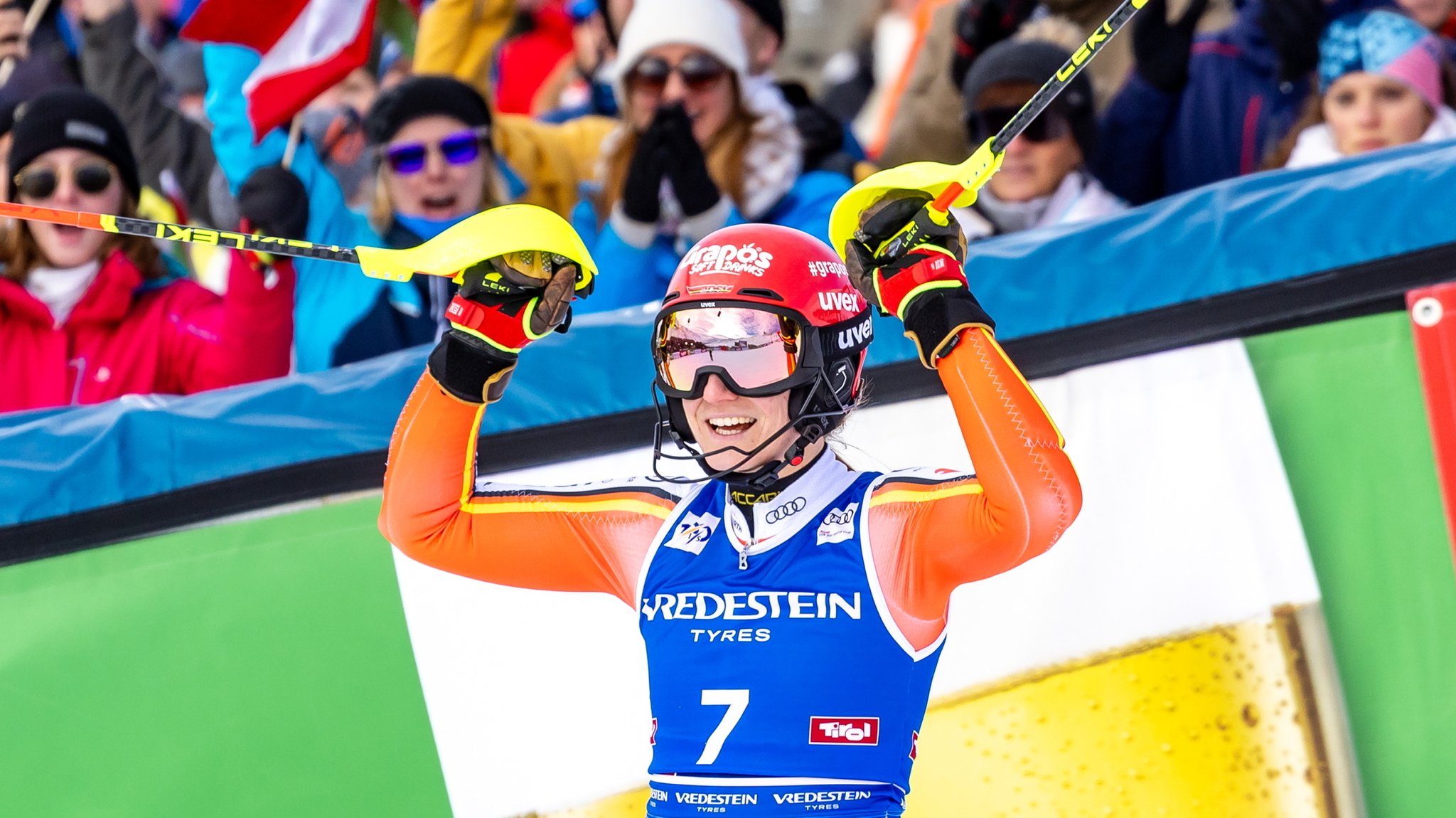 Skirennläuferin Lena Dürr beim Slalom in Gurgl