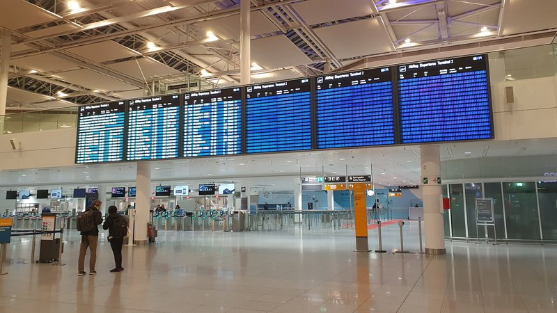 Streik am Münchner Flughafen: Großteil der Flüge wird annulliert | Bild: BR/Birgit Grundner Streik am Münchner Flughafen: Großteil der Flüge wird annulliert