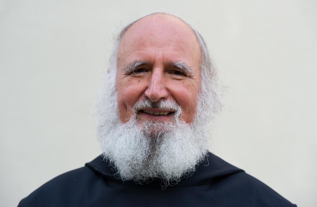 Bayern, Münsterschwarzach: Pater Anselm Grün, geistlicher Leiter des Recollectio-Hauses am Benediktinerkloster Münsterschwarzach.