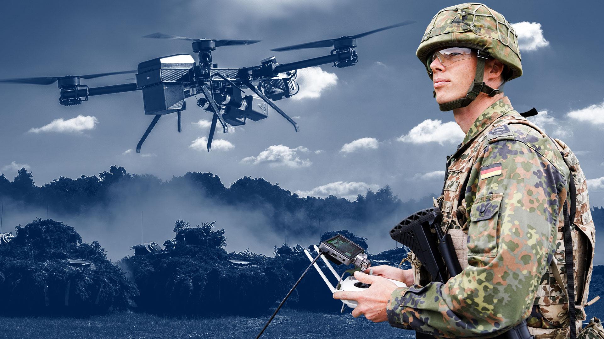 Soldat der eine Drohe steuert