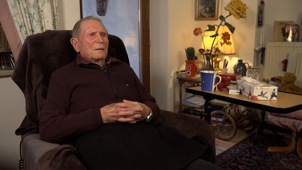 Helmut Wuttke heute - der 99-Jährige lebt in Deggendorf.