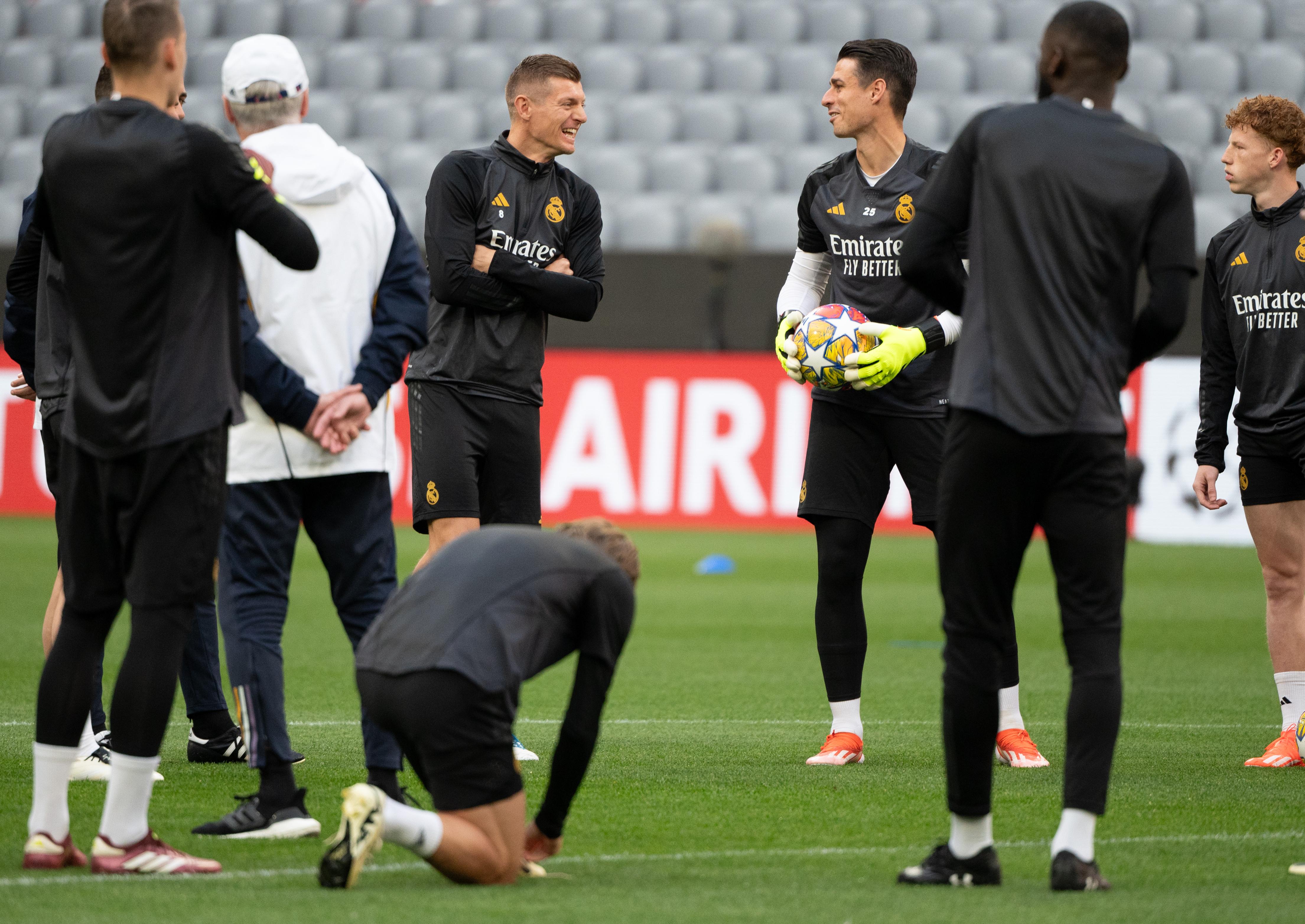 Toni Kroos beim Abschlusstraining in München