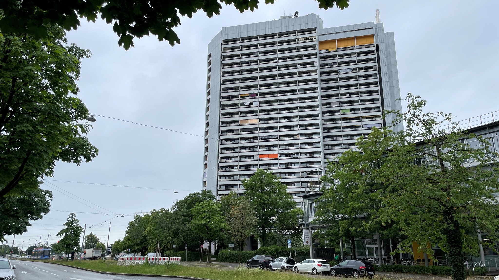 Seniorenresidenz am Münchner Westpark: Bewohner in Unsicherheit 