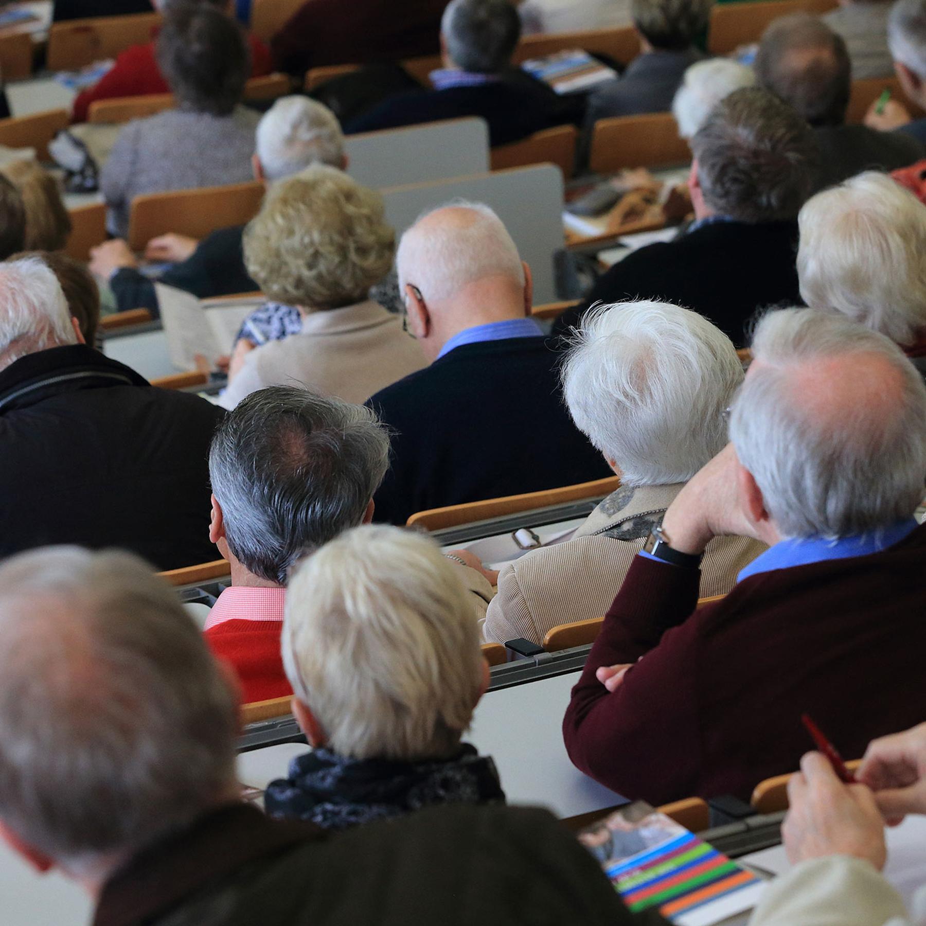 Studieren im Alter: Was Hänschen nicht lernte, will Hans unbedingt wissen