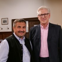 Mit Georg Hackl und Theo Koll | Bild: A.H. Schroll
