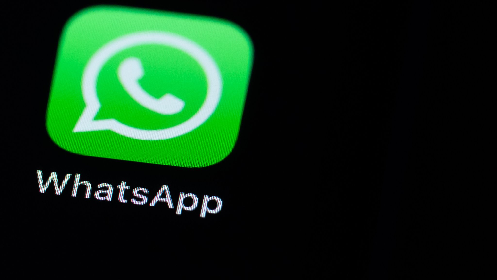Was bewirkt der "Erweiterte Chat-Datenschutz" bei WhatsApp?