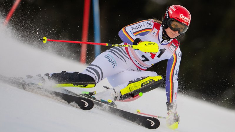 Lena Dürr | Bild: picture-alliance / dpa Lena Dürr