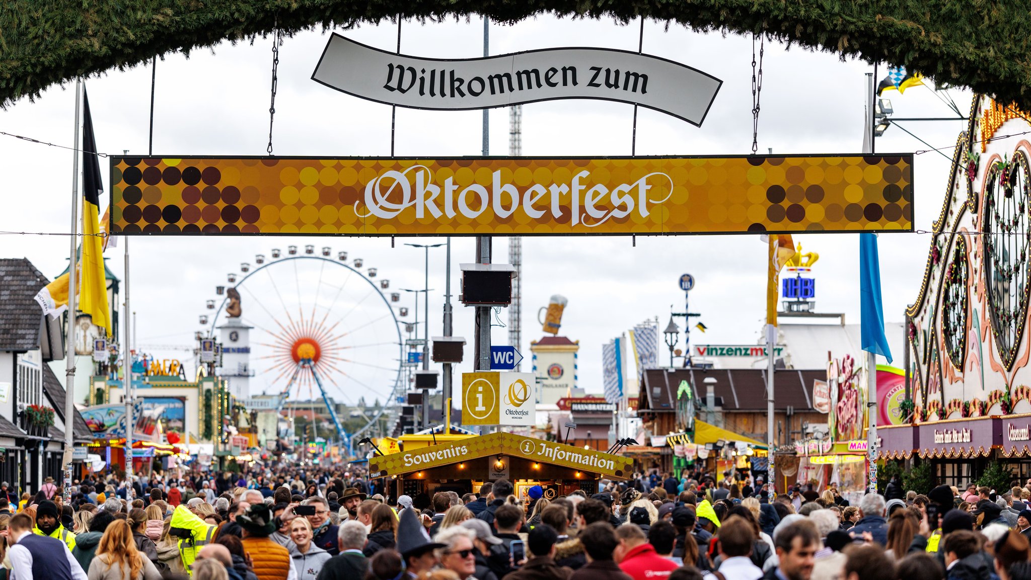 Vorstoß: Sollen Oktoberfest-Besucher künftig Eintritt zahlen?