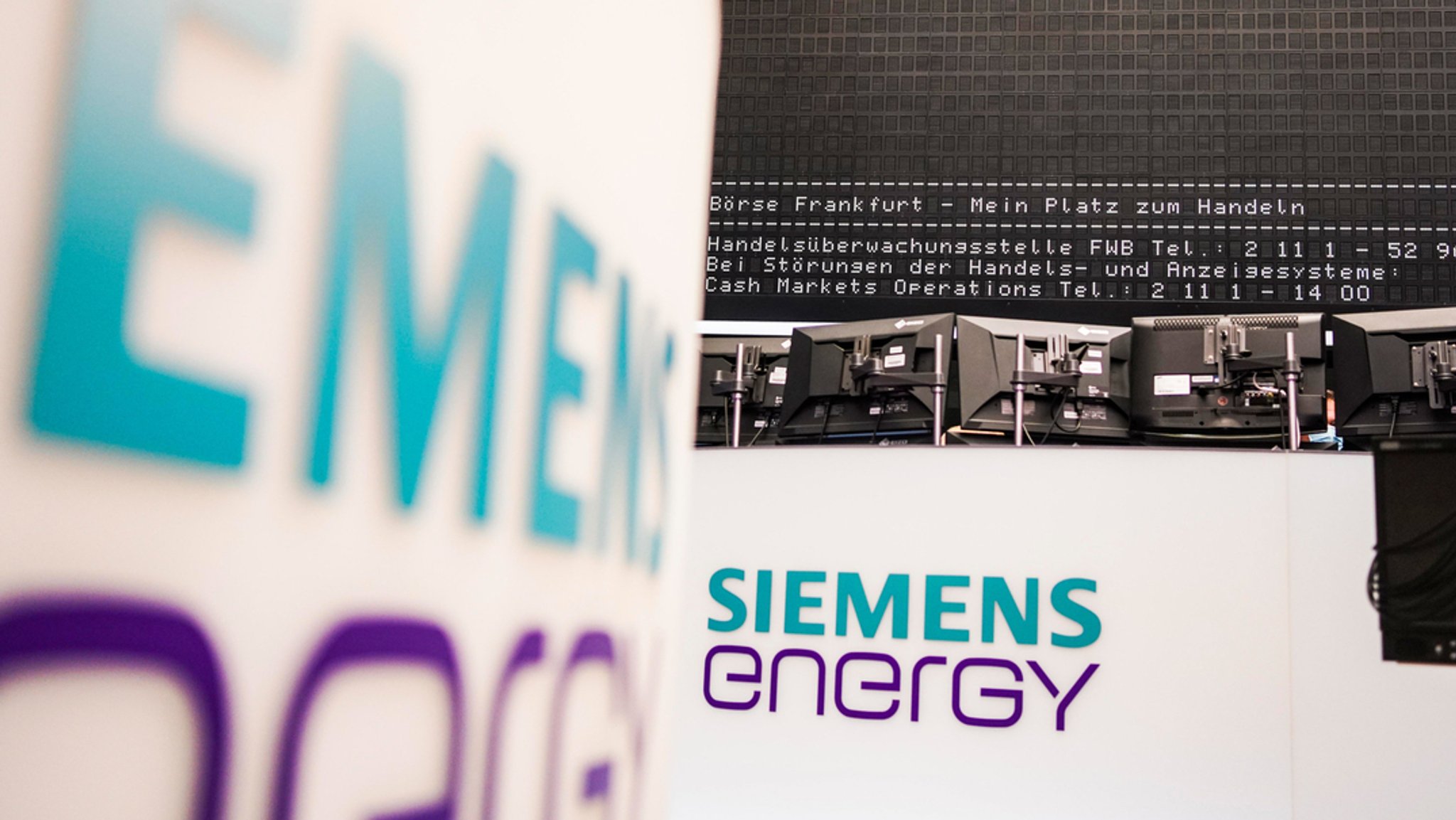 Bei Siemens Energy will man endlich Ruhe in die Windkraftsparte bringen. Deshalb wird die Tochter Gamesa jetzt übernommen.