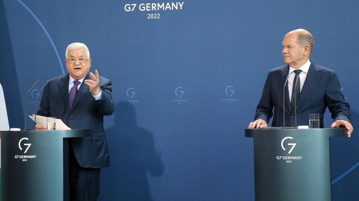 Abbas relativiert Holocaust auf Pressekonferenz mit Scholz