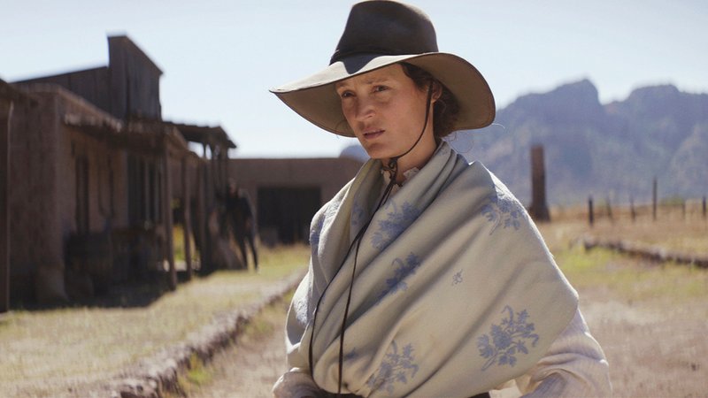 Szene aus dem Film "The Dead Don't Hurt" | Bild: picture alliance / ASSOCIATED PRESS | Marcel Zyskind Szene aus dem Film "The Dead Don't Hurt"