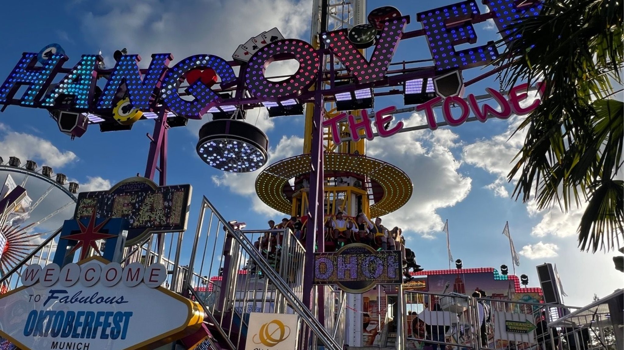 Wiesn-Fahrgeschäft nach tödlichem Unfall wieder in Betrieb