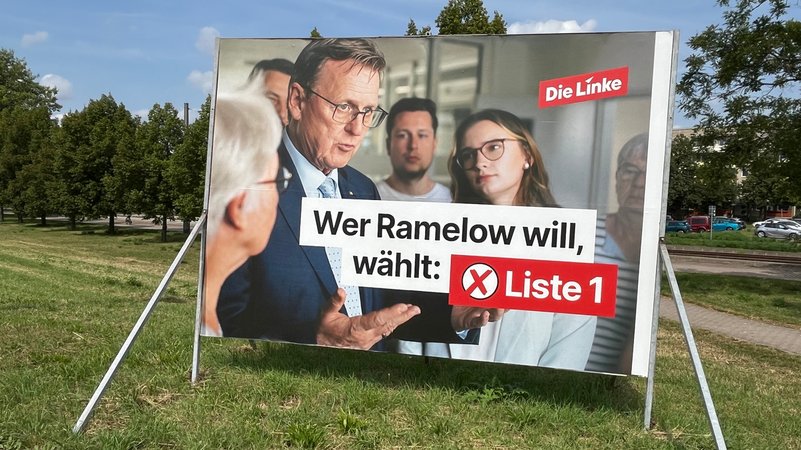 Wahlplakat der Linken | Bild: BR / Mario Kubina Wahlplakat der Linken