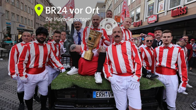 Fans des 1. FC Nürnberg beim XXL-Fanmarsch. | Bild: picture alliance / Sportfoto Zink / Daniel Marr | Sportfoto Zink / Daniel Marr Fans des 1. FC Nürnberg beim XXL-Fanmarsch.