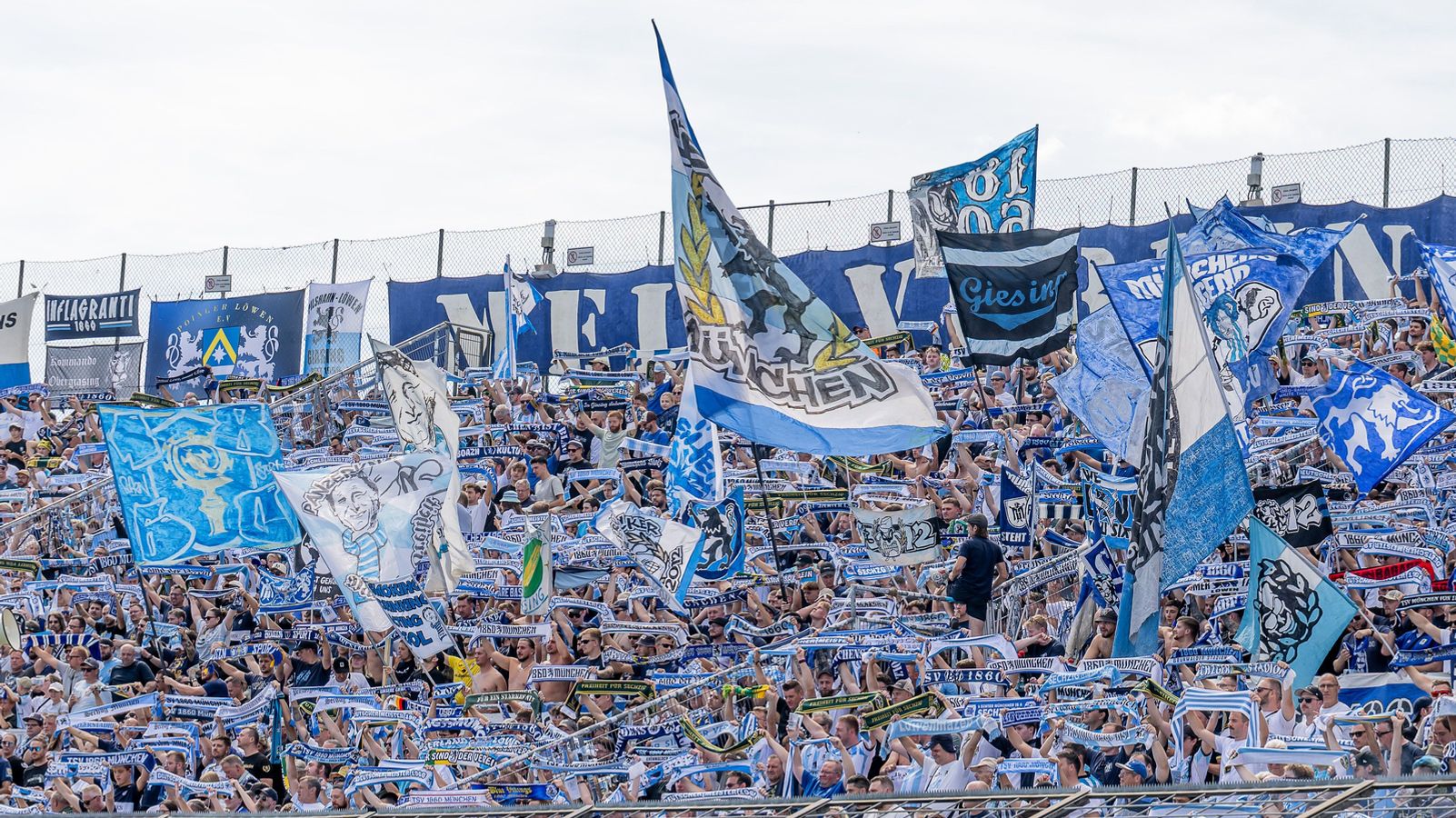 Photo: br.de Fans TSV 1860 München